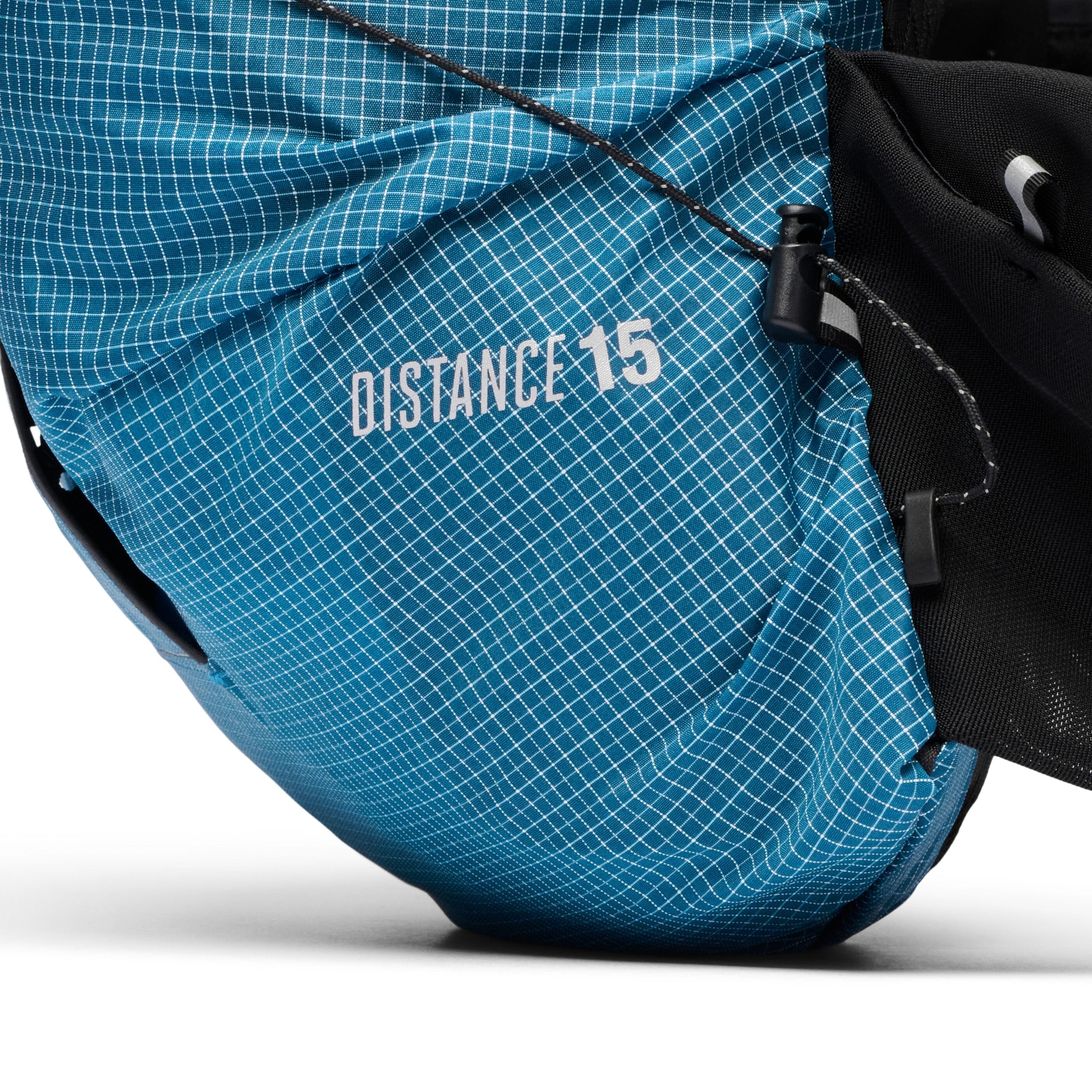 Black Diamond Distance 15 Backpack (2026) - Image 3