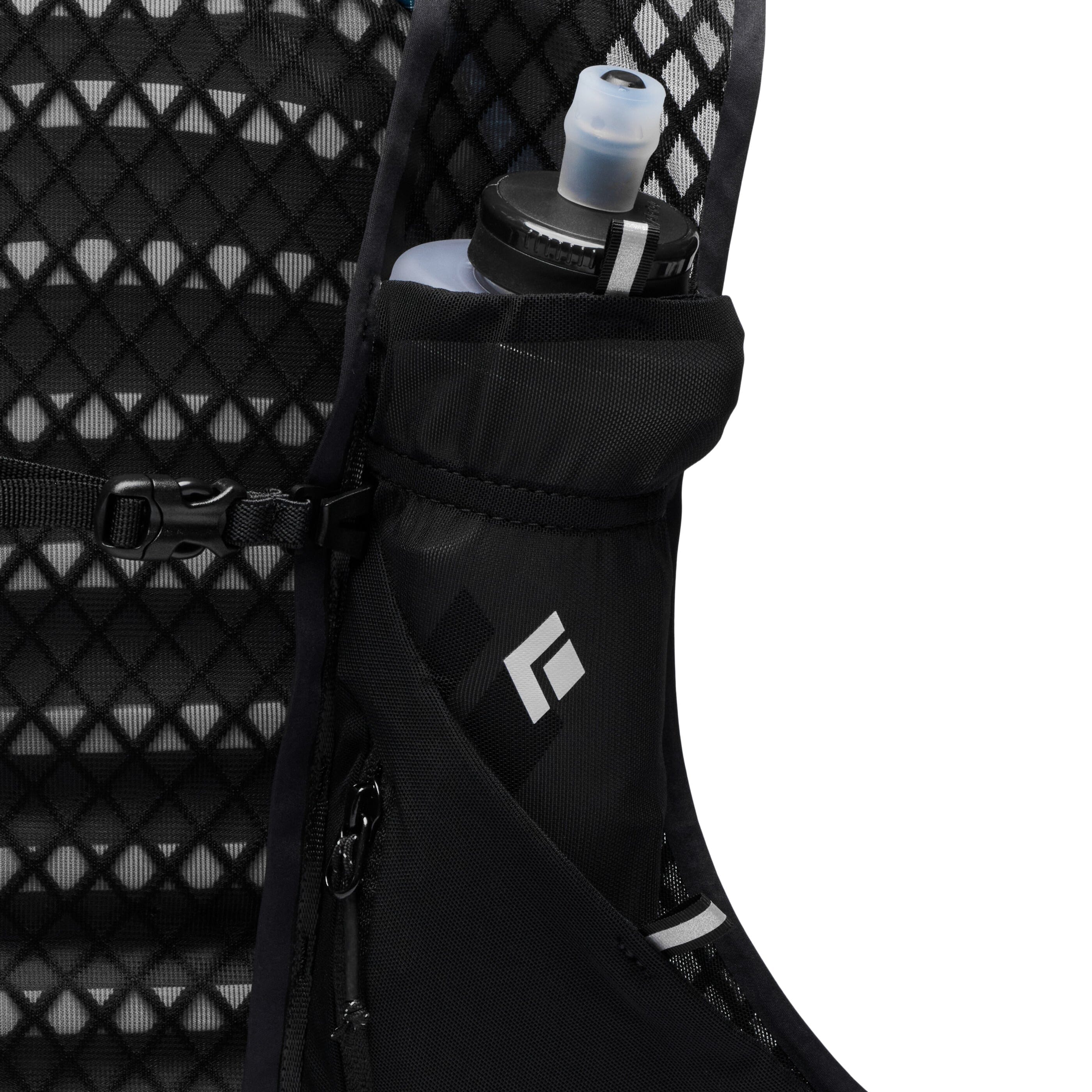 Black Diamond Distance 15 Backpack (2026) - Image 6