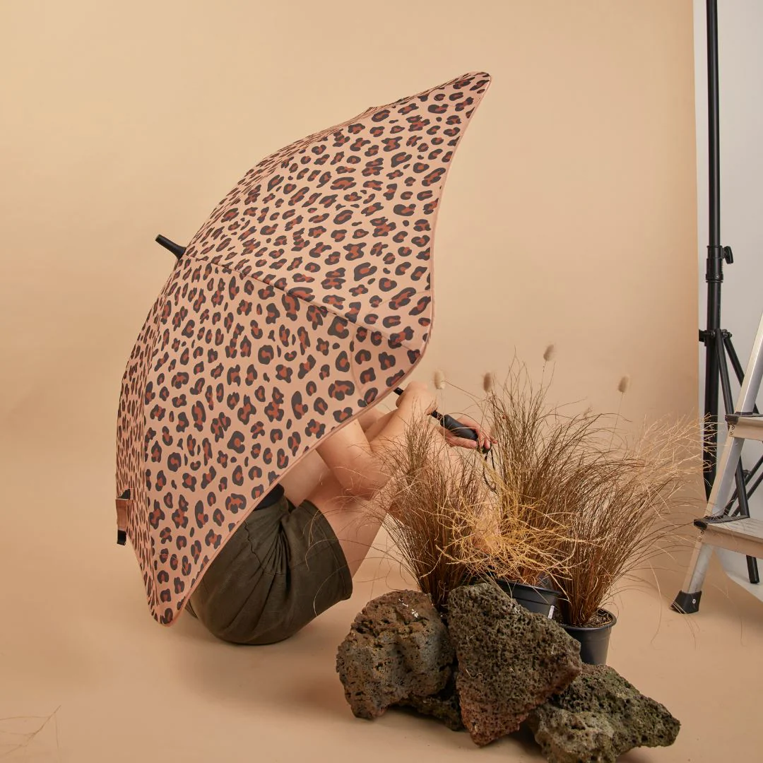BLUNT Classic Safari Leopard Umbrella - Image 4
