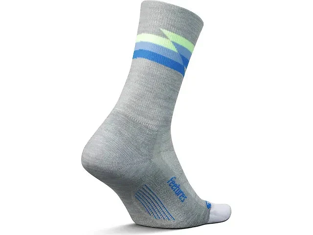 Feetures Elite Light Cushion Mini Crew Socks - Image 16