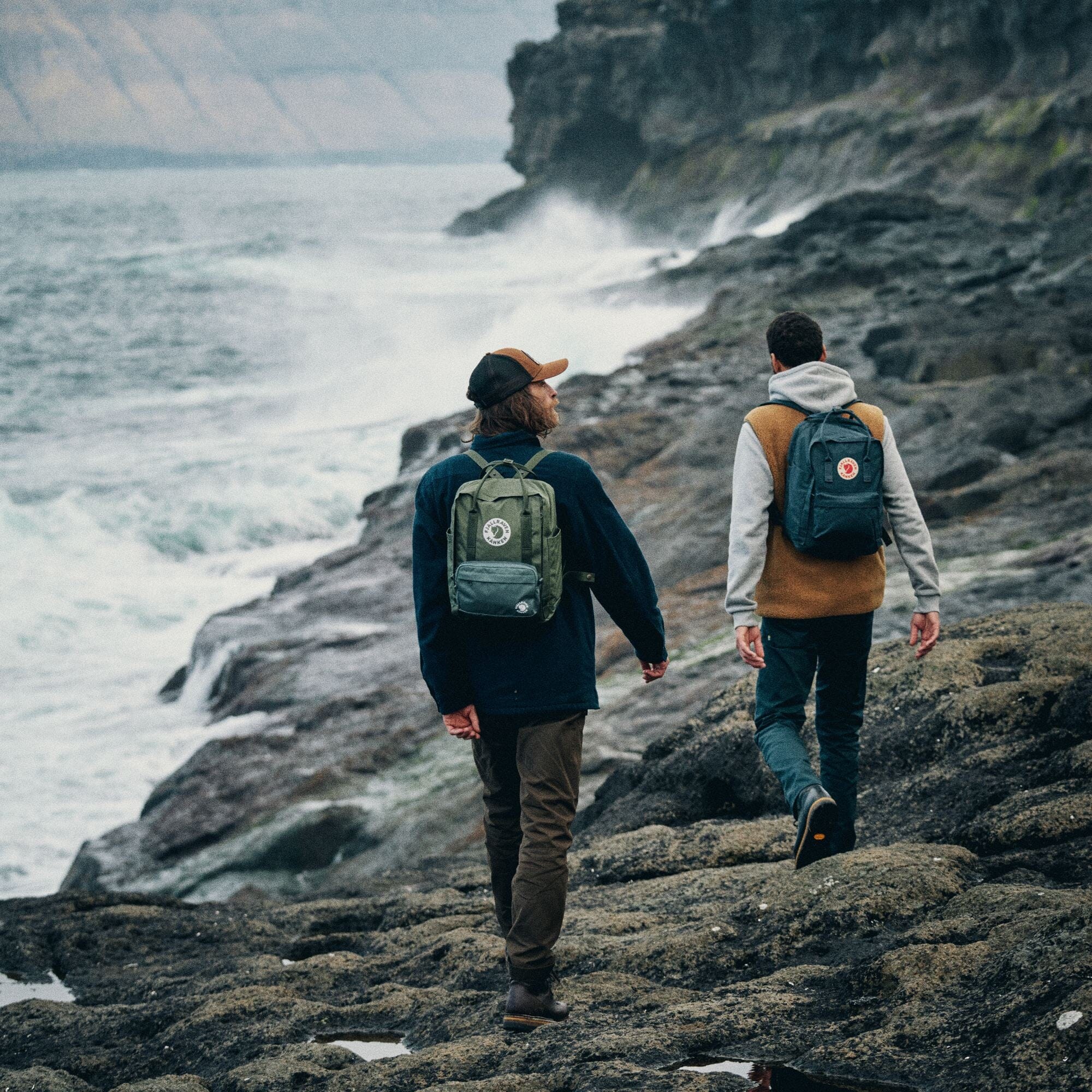 Fjallraven Kanken Laptop 17" Backpack - Image 9