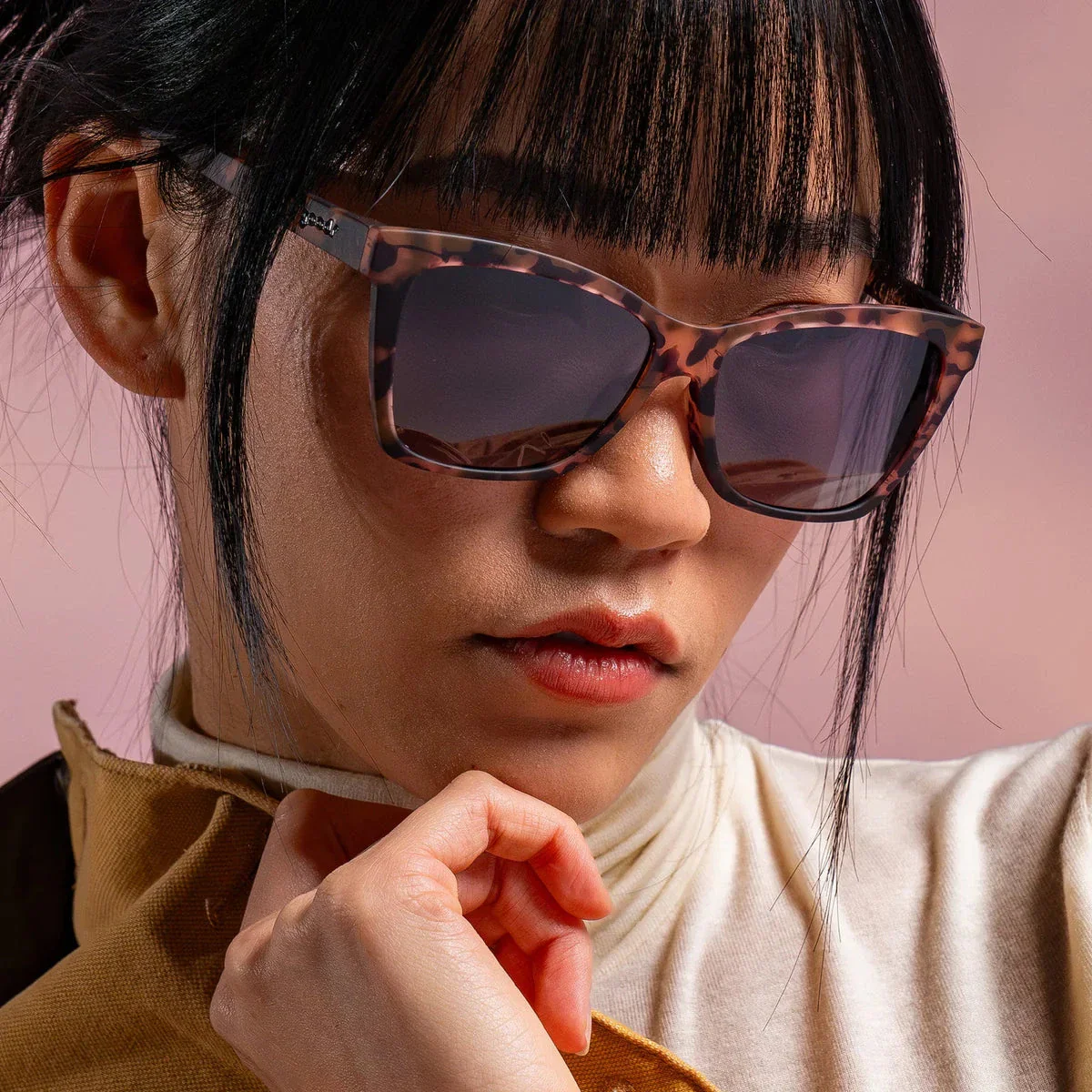 goodr Pop G - Sports Sunglasses - Avoid Meet, Be A Social Vegan - Image 5