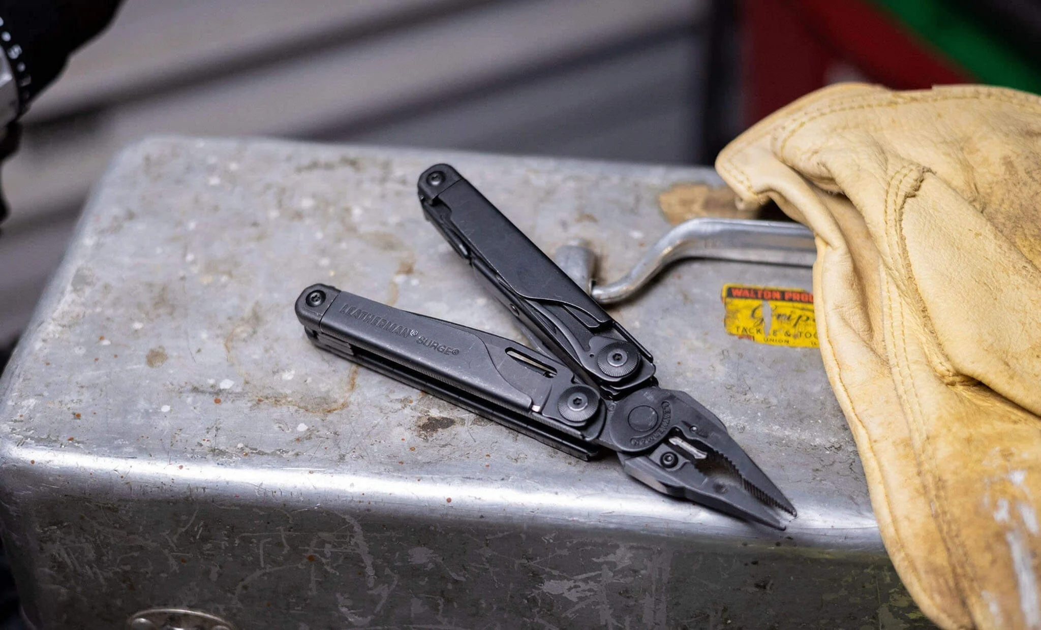 Leatherman Surge - Image 7