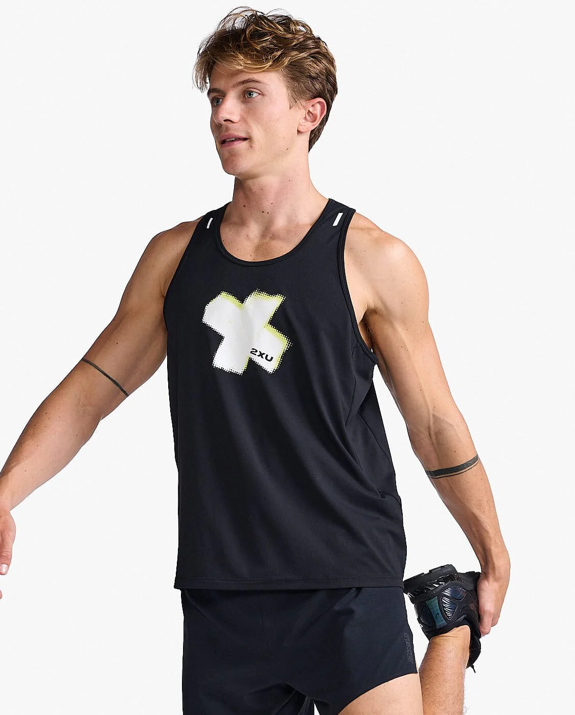 2XU Men's Light Speed Singlet MR6949A - Image 5