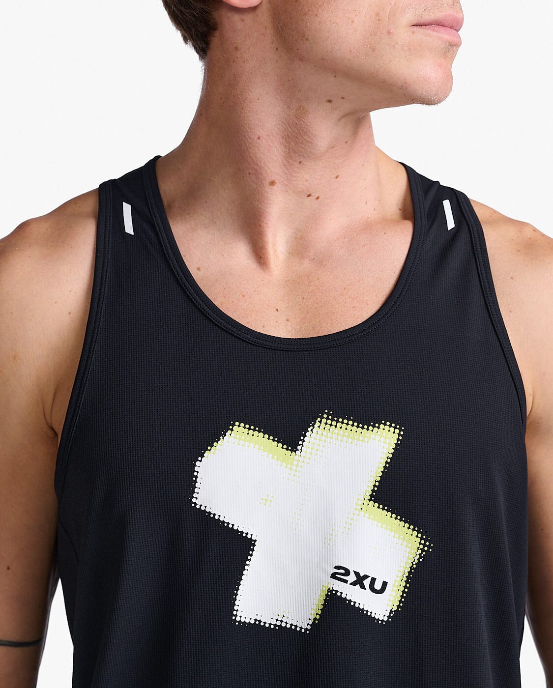 2XU Men's Light Speed Singlet MR6949A - Image 6