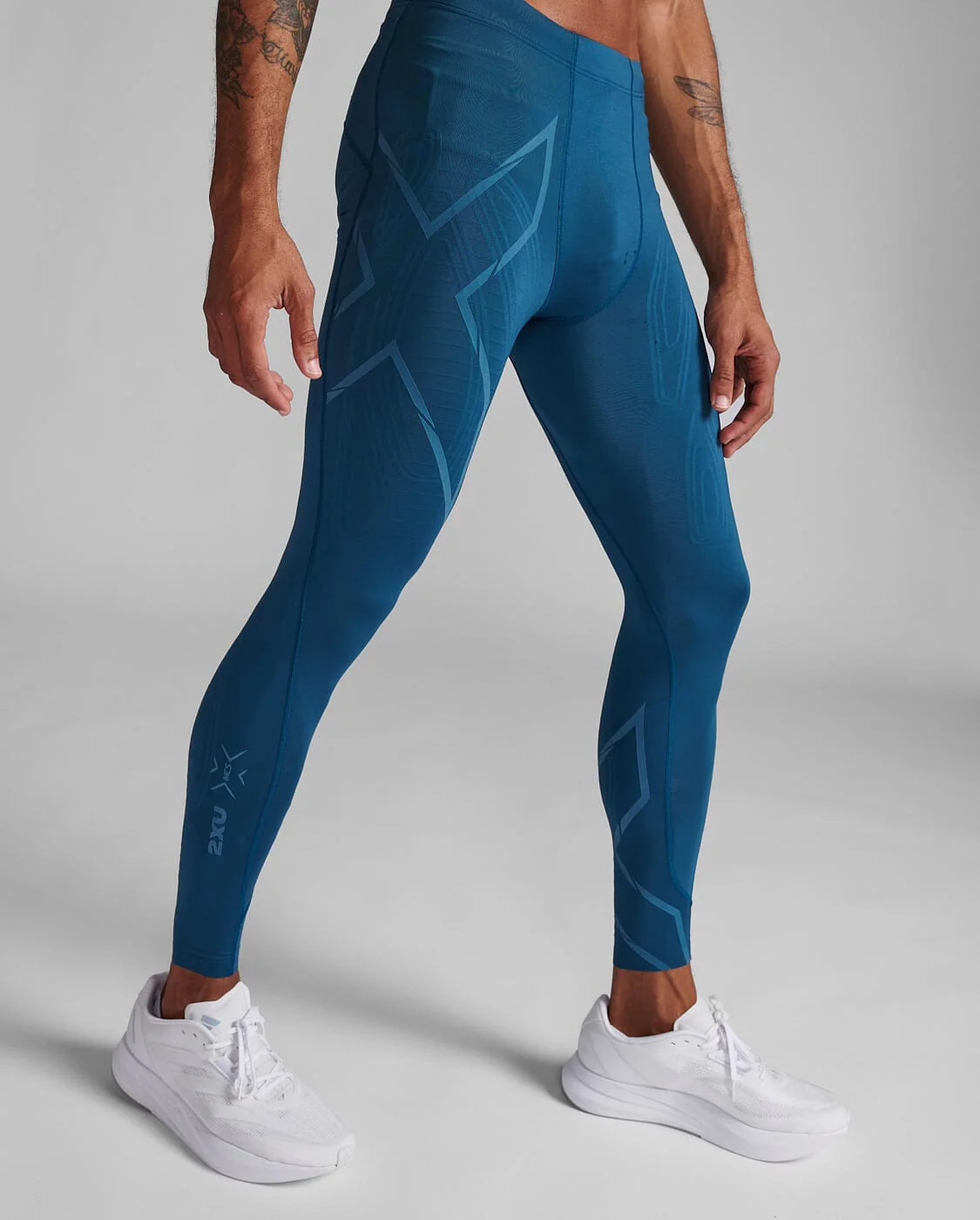 2XU Men's Light Speed Compression Tights MA5305B - Image 21