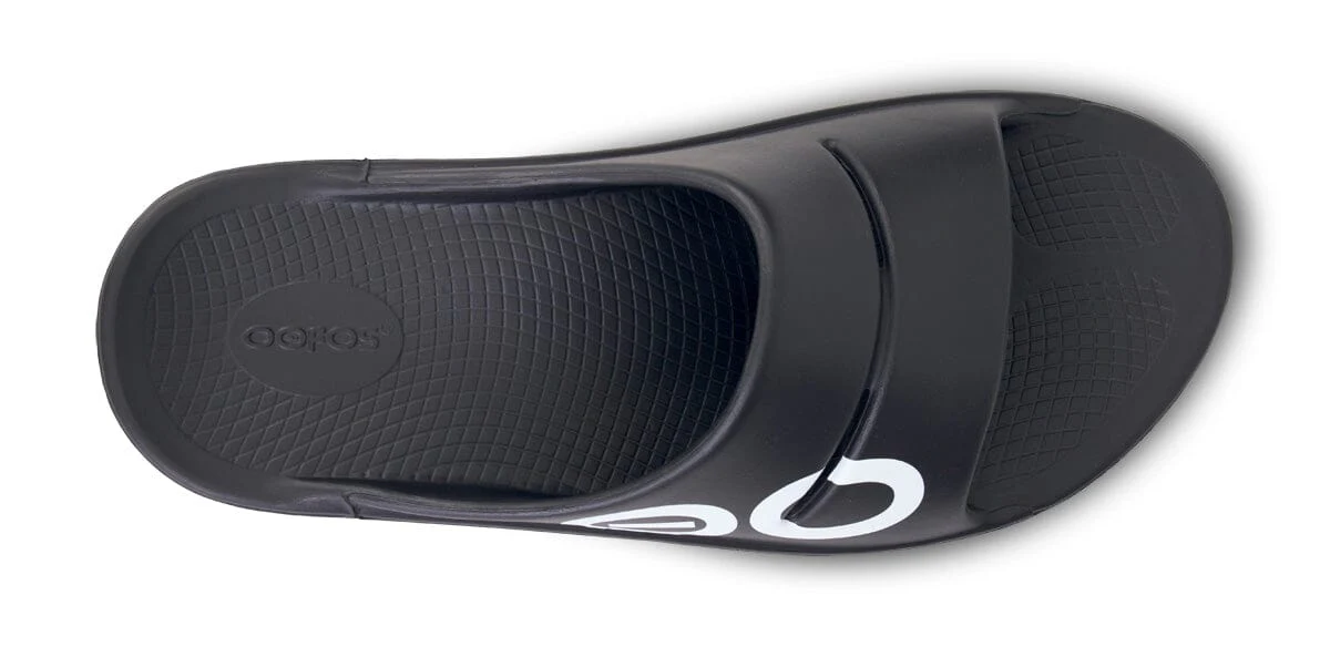 OOFOS Unisex OOahh Sport Slide Sandal - Black White - Image 9