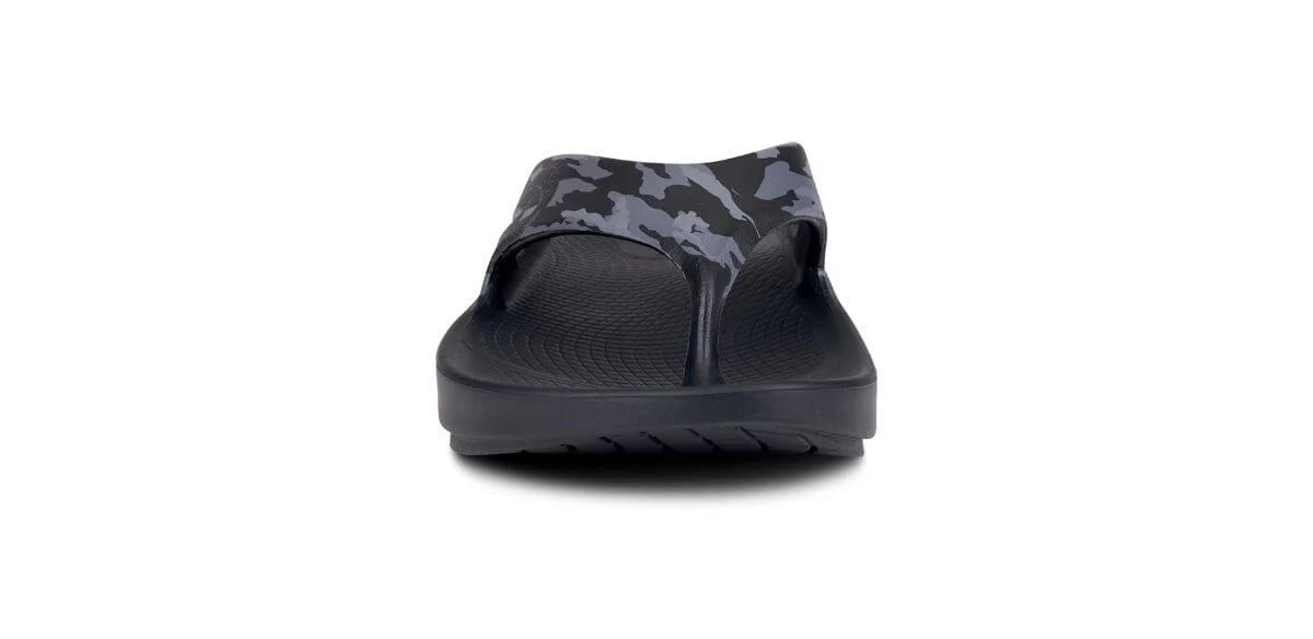 OOFOS Unisex OOriginal Sport Thong Sandal - Black Camo - Image 6