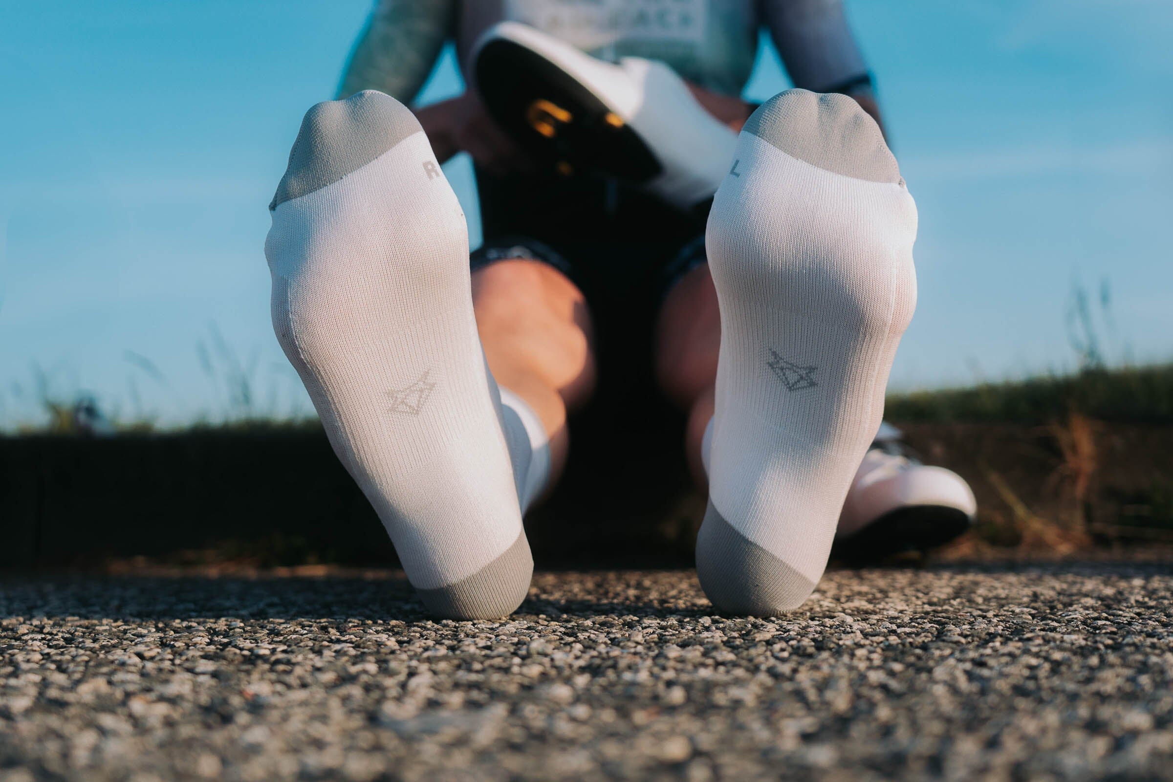 Incylence Pure White Socks - Image 4
