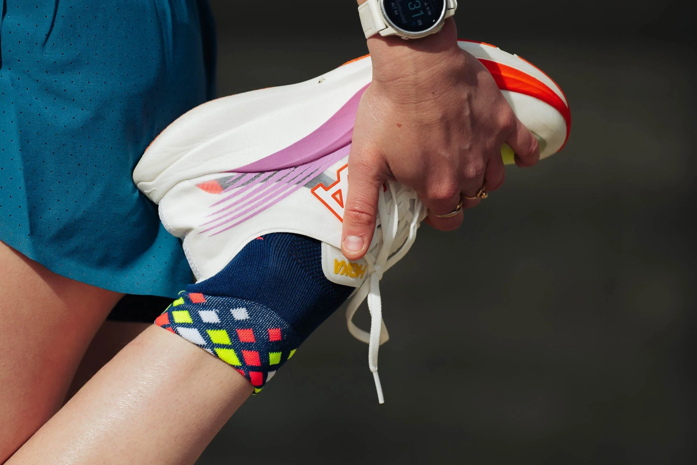 Incylence Running Crystals Short Navy Canary Socks - Image 4