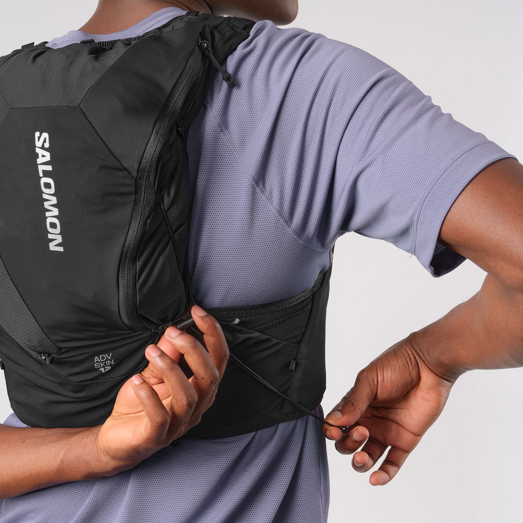 Salomon Adv Skin 12 Unisex Running Vest (2025) - Image 11