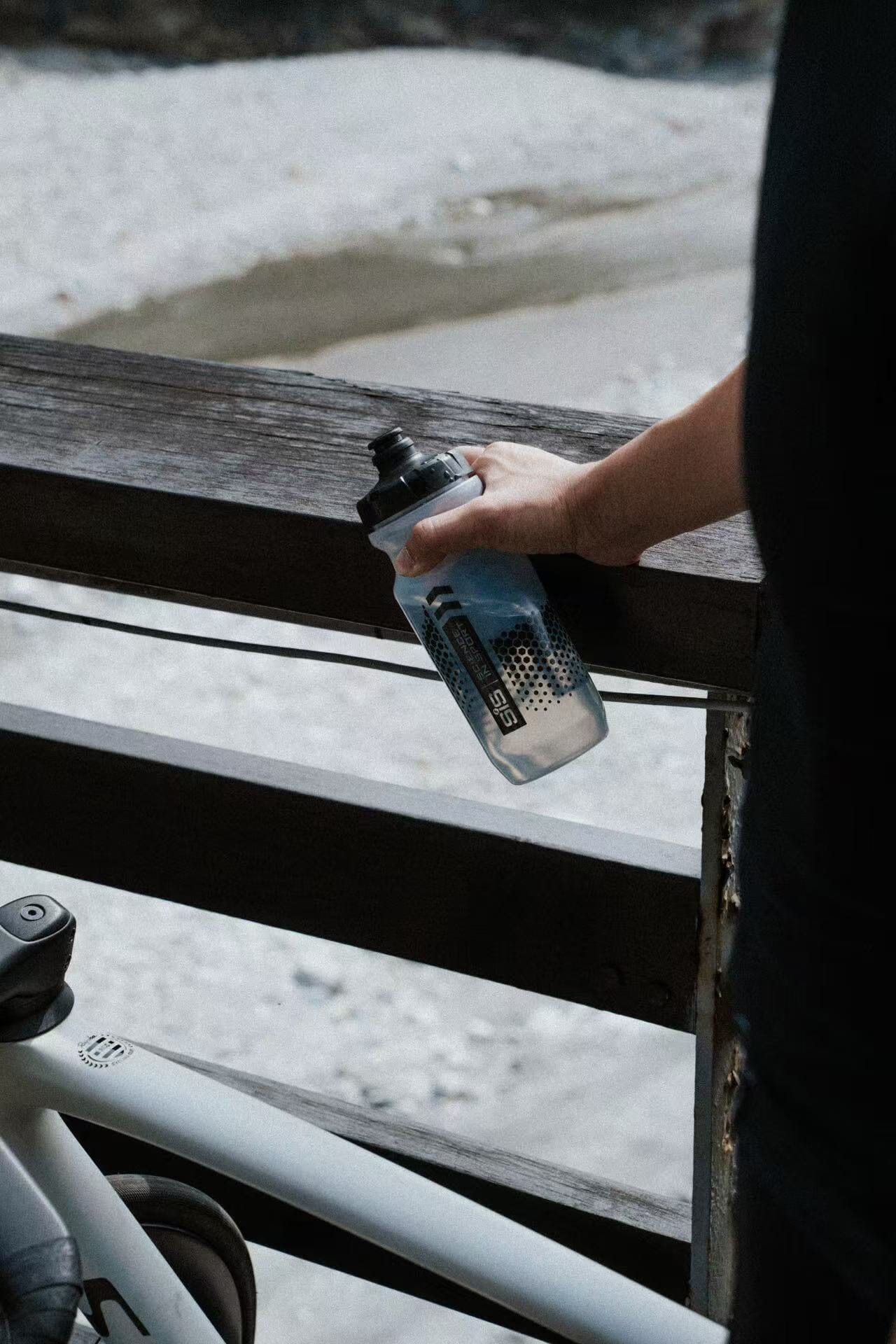 SiS Wide Neck Water Bottle - 600ML - Image 3