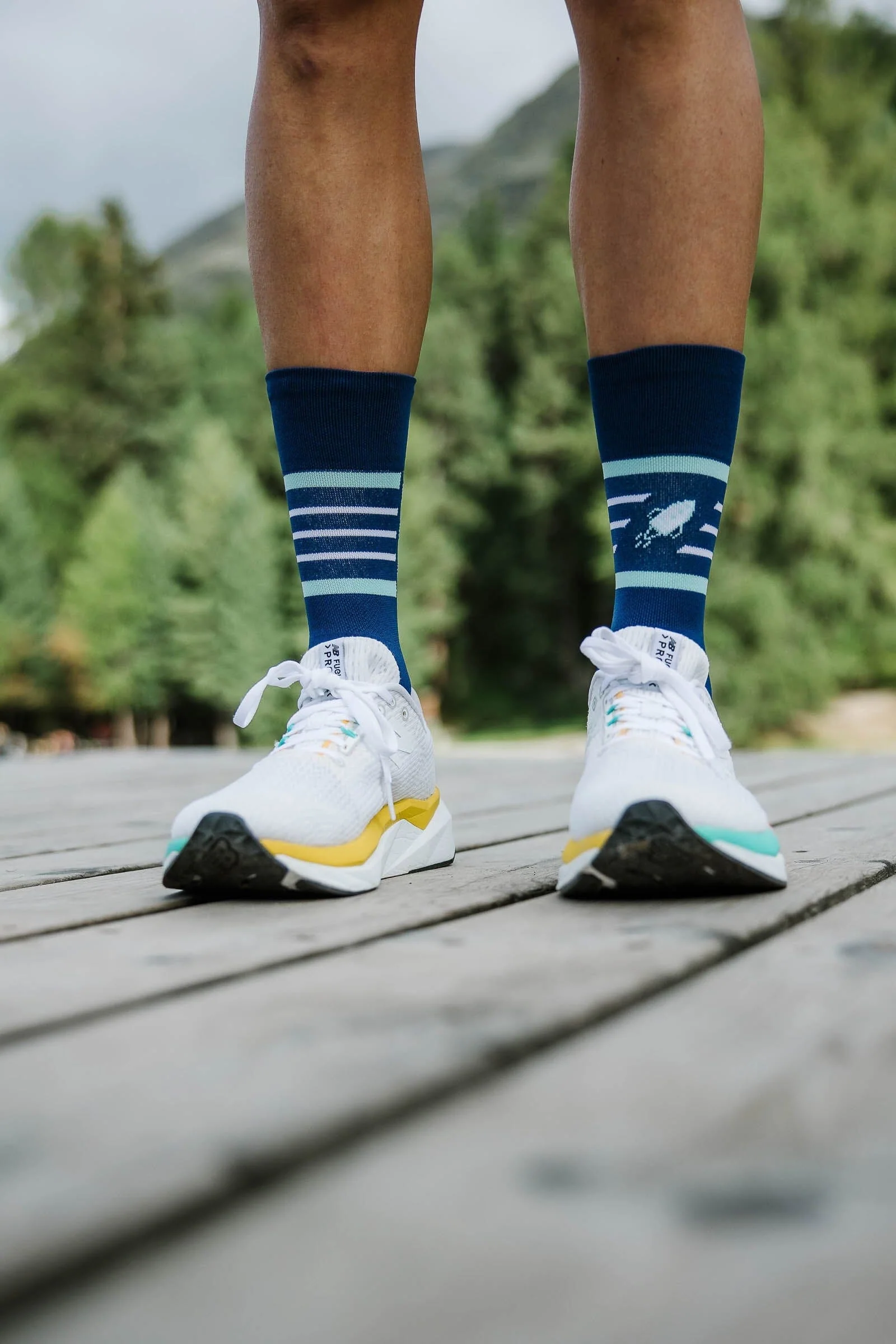 Incylence Ultralight Kickass V2 Navy Mint Socks - Image 4