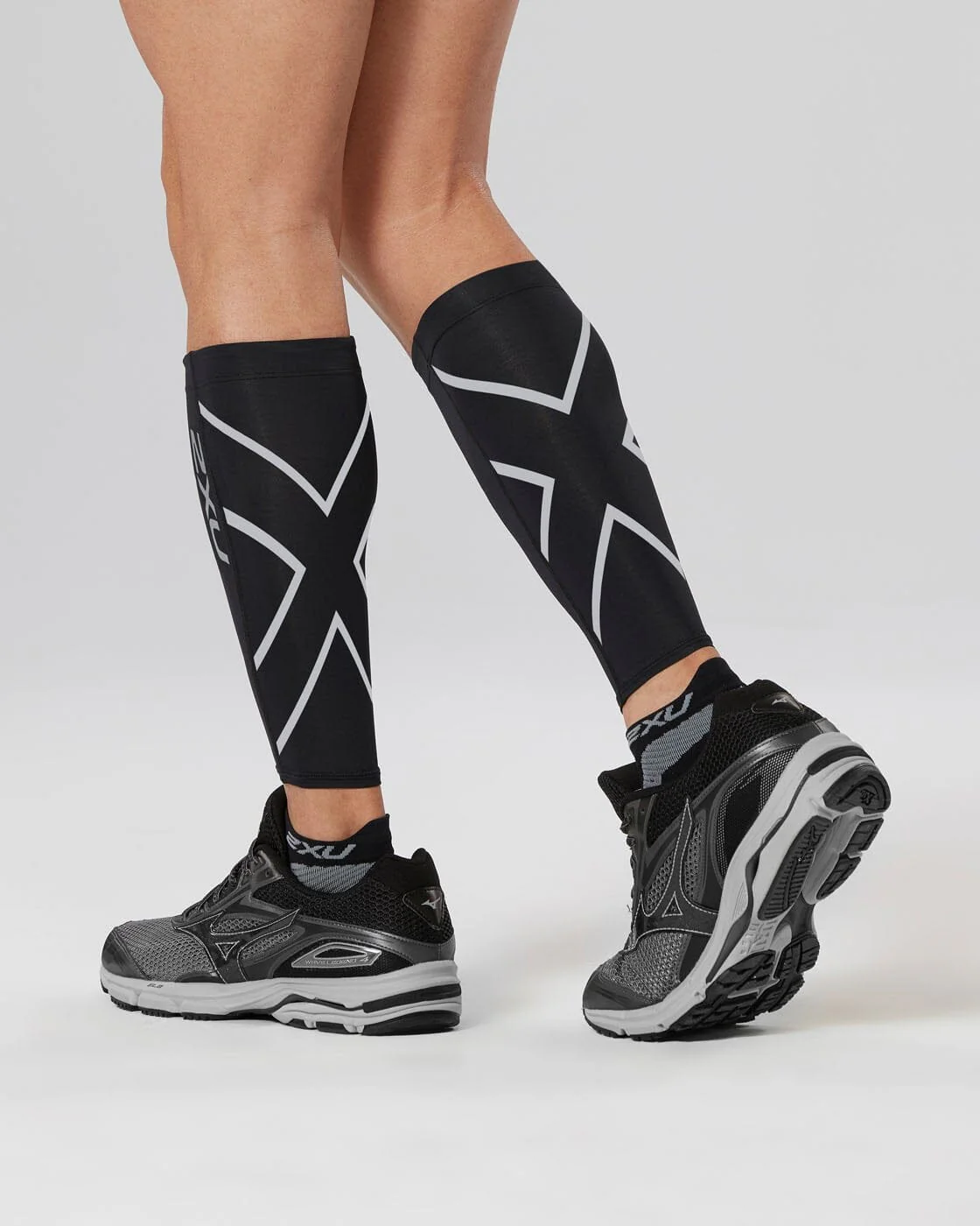 2XU Unisex Compression Calf Guards UA1987B - Image 3