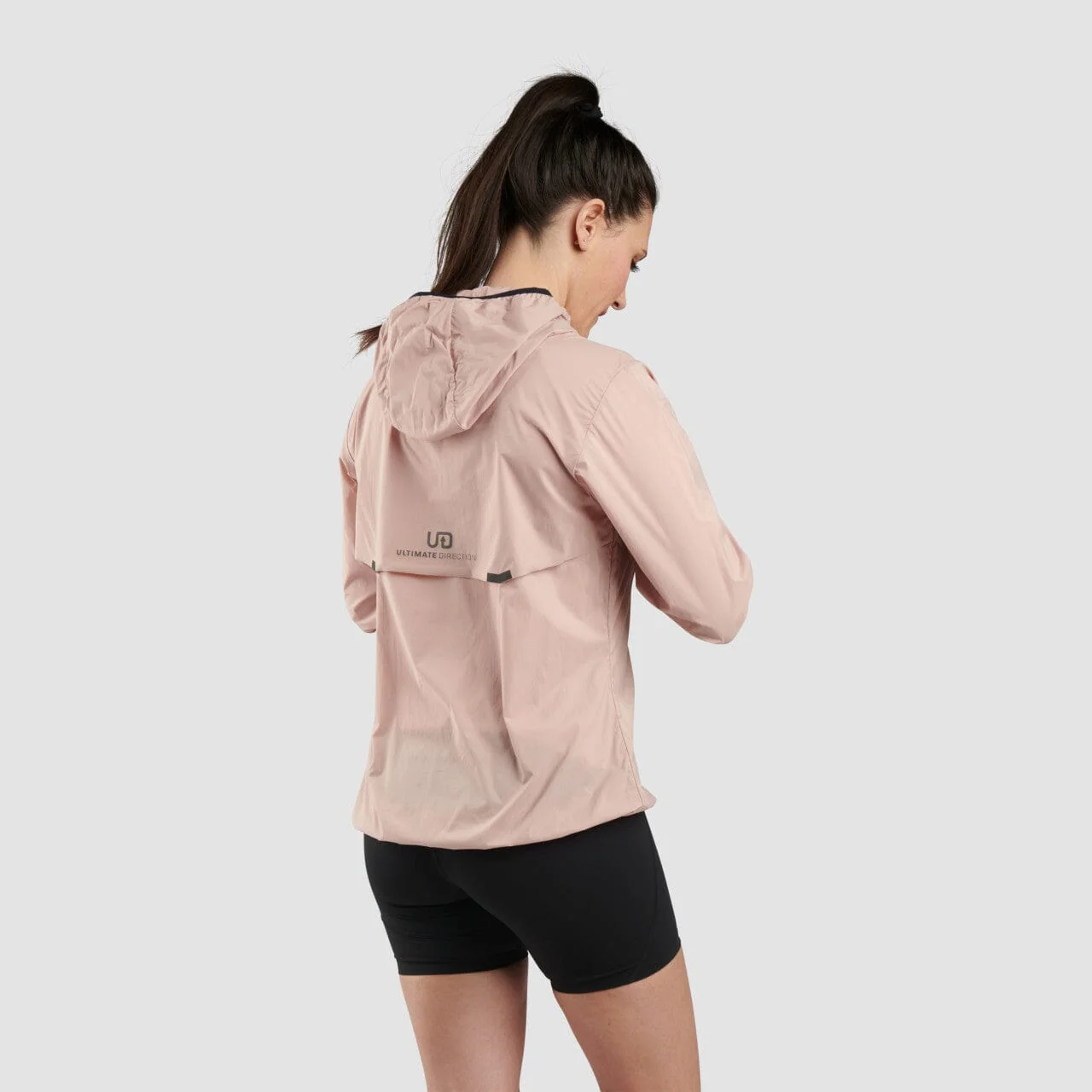 Ultimate Direction Women's Aerolight Wind Jacket - Image 3