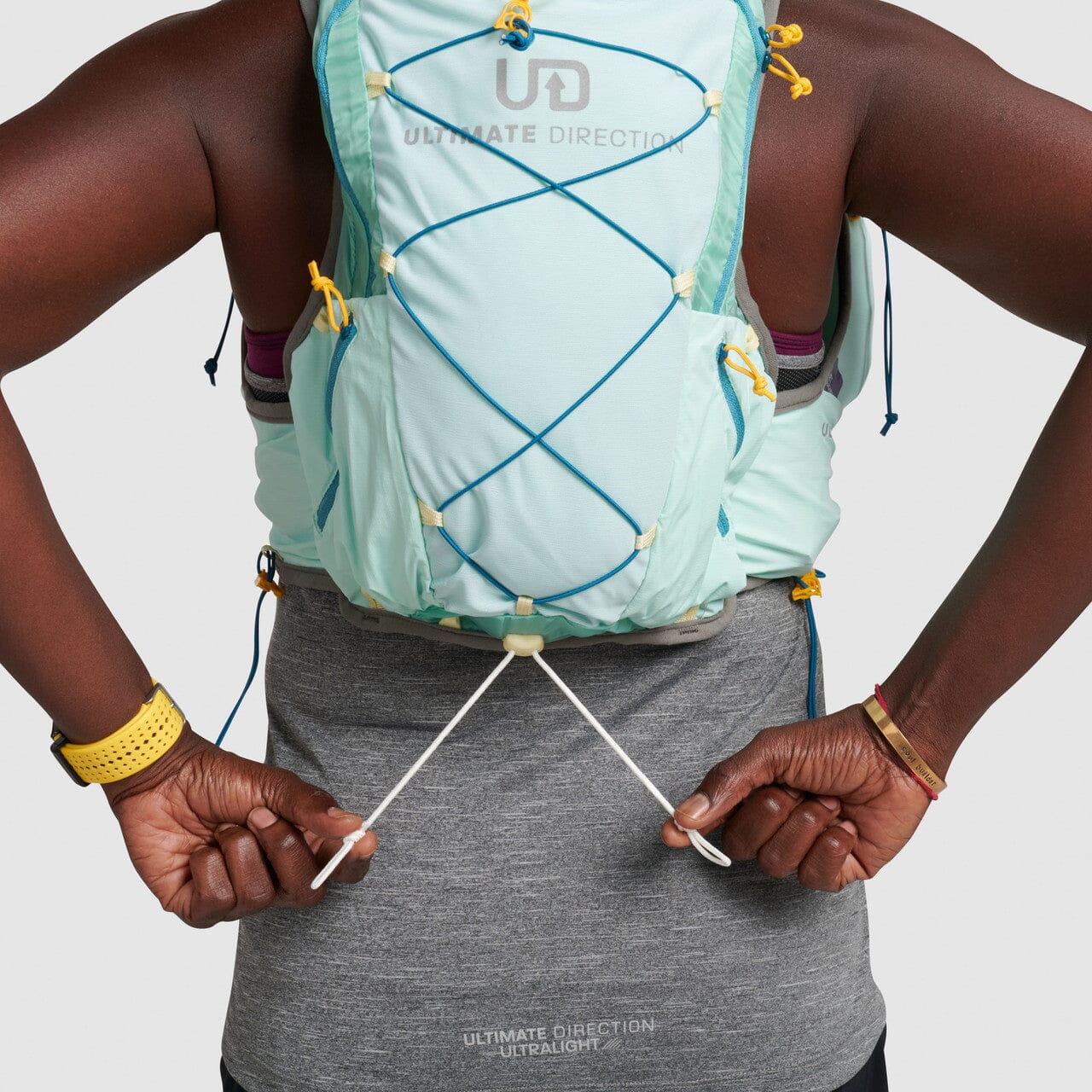 Ultimate Direction Ultra Vesta 6.0 Women's Running Vest - Image 12