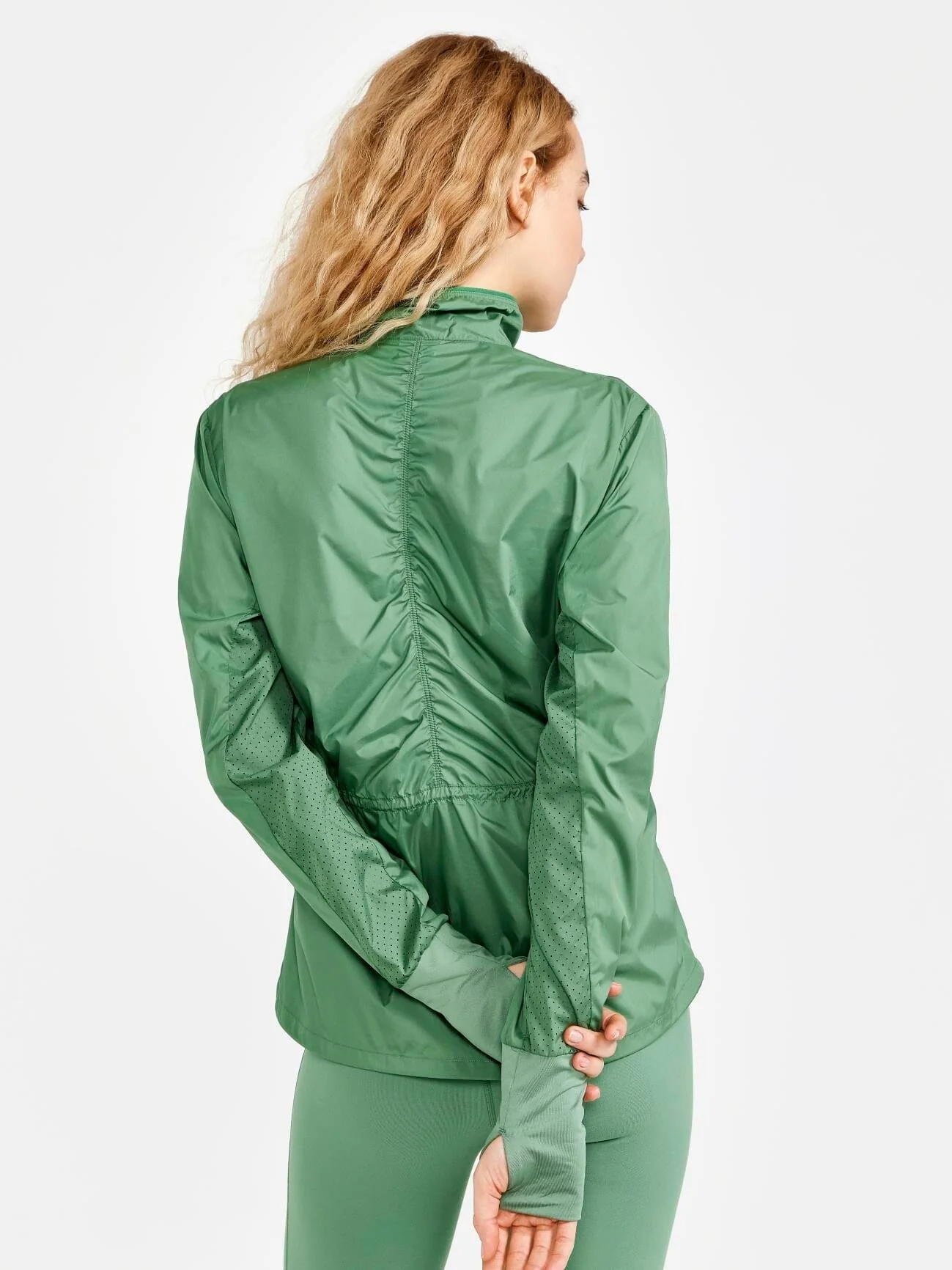 CRAFT Women's Adv Essence Wind Jacket - Image 69